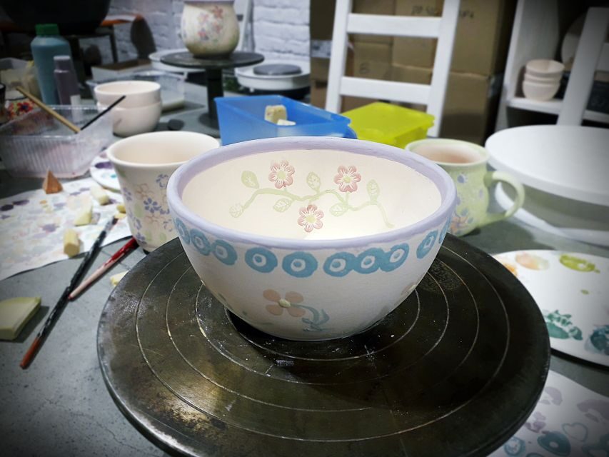 Warsaw: Pottery Decorating Ceramic Workshop - Key Things You’ll Notice in This Workshop