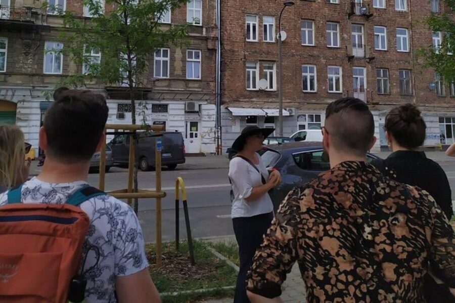 Warsaw Praga -- where modern, traditional, and bohemian meet - Warsaw Fight Club Murales: street art you can read