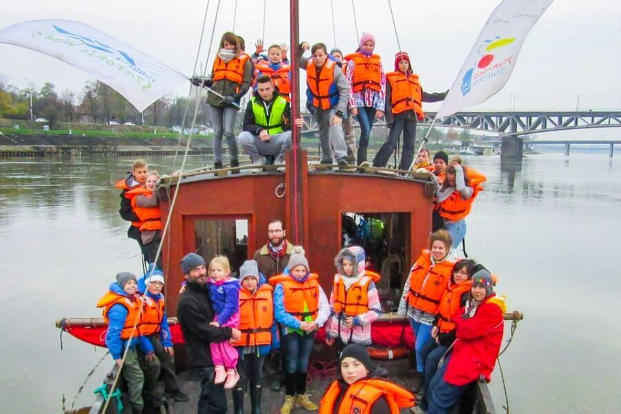 Warsaw: Traditional Galar Cruise on The Vistula River - Why a Galar cruise makes sense for a first Warsaw visit