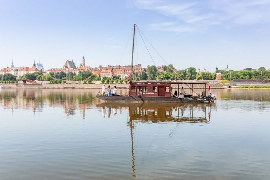Warsaw: Traditional Galar Cruise on The Vistula River - Marina Warszawa check-in: what to expect right before boarding