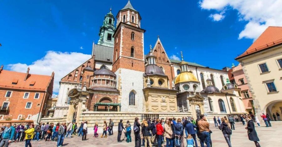 Wawel Castle, Cathedral, Old Town and St. Mary's Basilica - Price and value: is $87 per person worth it?