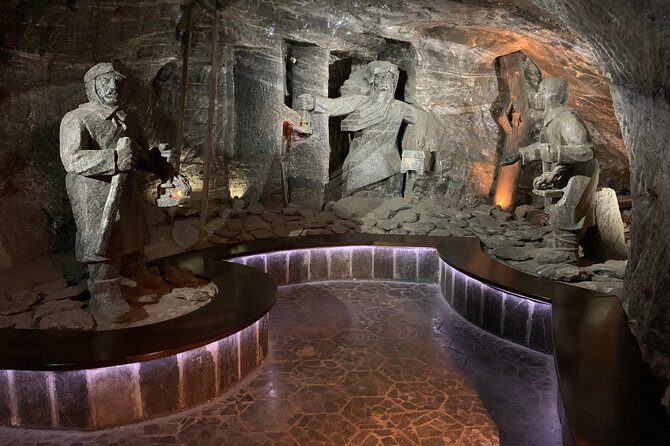 Wieliczka Salt Mine Guided tour from Krakow with a private car - Tarnów Old Town time (and how it fits if included)