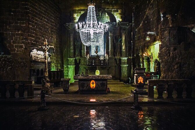 Wieliczka Salt Mine Guided Tour with pickup - A constant 14°C world: what to wear and how to pace yourself
