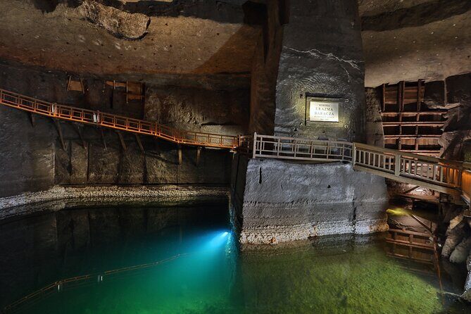 Wieliczka Salt Mine Guided Tour with Private Transportation - Your private pickup from Krakow and smooth transfer