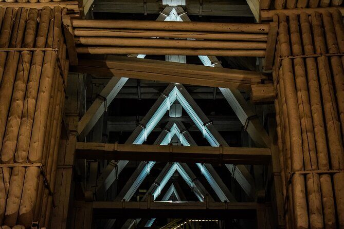 Wieliczka Salt Mine Guided Tour with Skip The Line Entrance Ticket - The lift back up, plus the snack bar and souvenir shop stop
