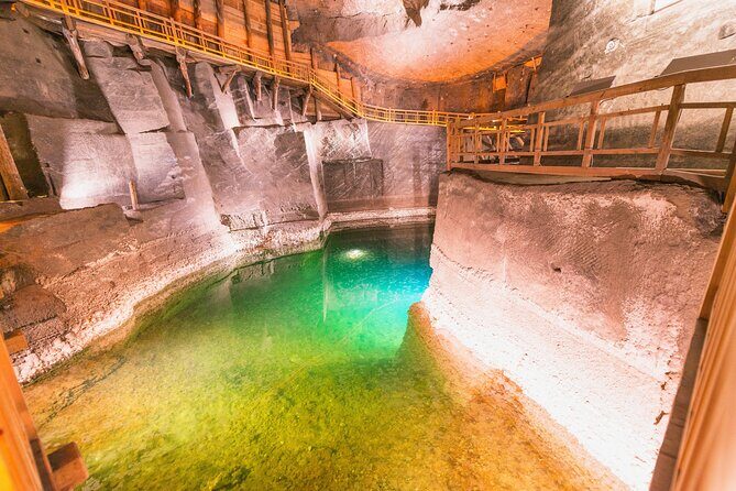 Wieliczka Salt Mine - Private Tour from Krakow - Chapels, lakes, and shafts: the visuals you’ll remember after Krakow