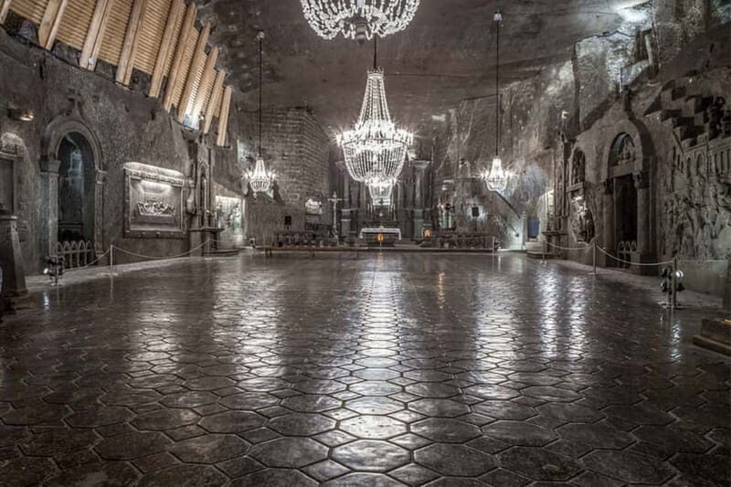 Wieliczka Salt Mine Tour from Krakow - Transport and timing: the one place you should watch closely