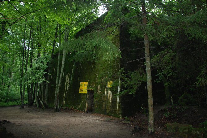 Wolf's Lair & Treblinka Tour in 1 day from Warsaw - Getting Out of Warsaw: Pickup, Timing, and Realistic Pacing