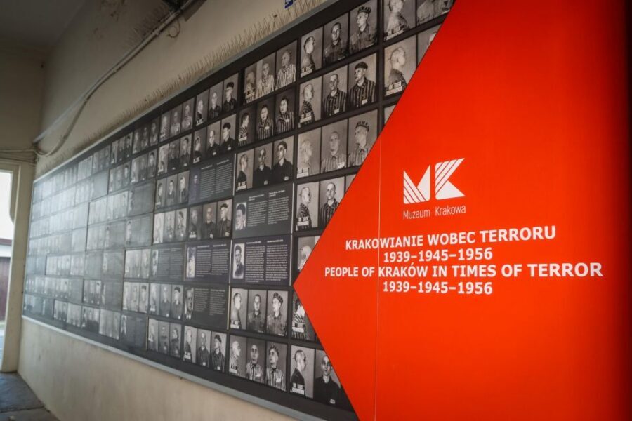 World War II in Krakow Walking Tour in English - The Guide Makes the Difference: Big Tomasz and Real Local Storytelling