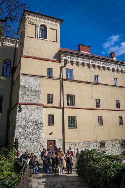 World War II in Krakow Walking Tour in English - Price and Value: Is $26 Worth It?