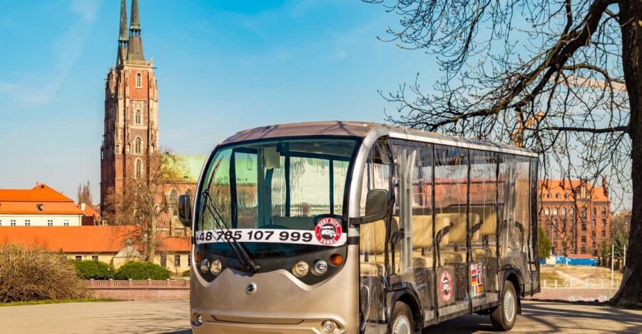 Wroclaw: 1-Hour Sightseeing Tour by Electric Car - Why the 1-Hour Electric Car Format Fits Wrocław