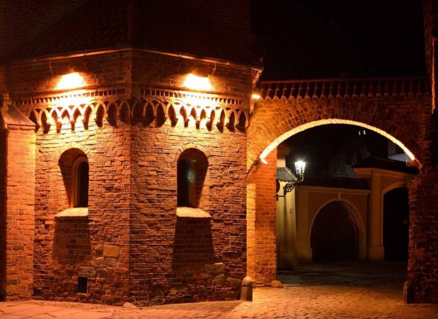 Wroclaw: 2-Hour Mysterious Walking Night Tour - Plac Solny: A Square That Feels Different After the Bridge
