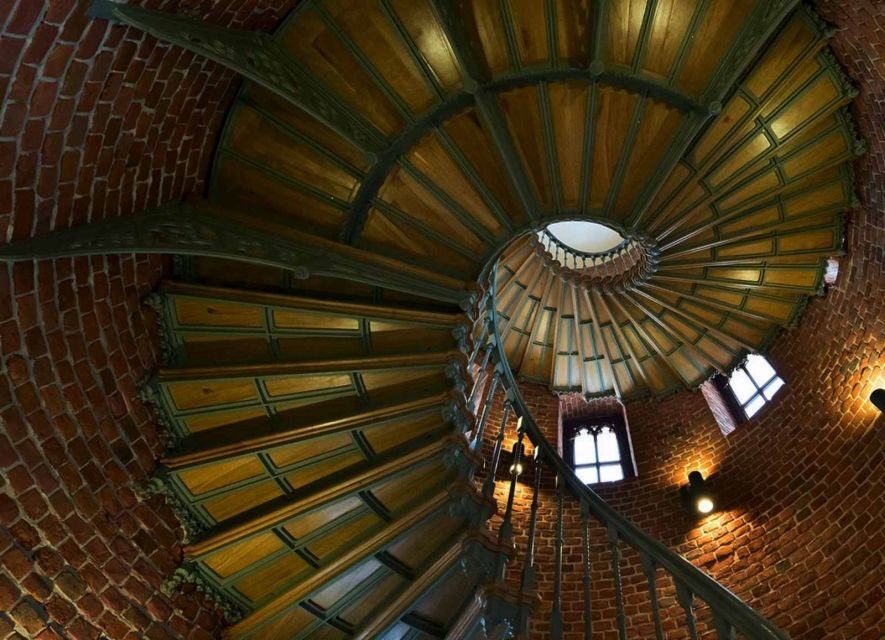 Wroclaw: 2-Hour Mysterious Walking Night Tour - The Jewish Quarter of Four Faiths: Respectful Stories in a Shared Space