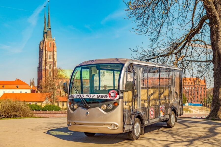 Wroclaw: 2-Hour Private Guided Tour by Electric Car - Pacing in a private group: what it feels like in practice