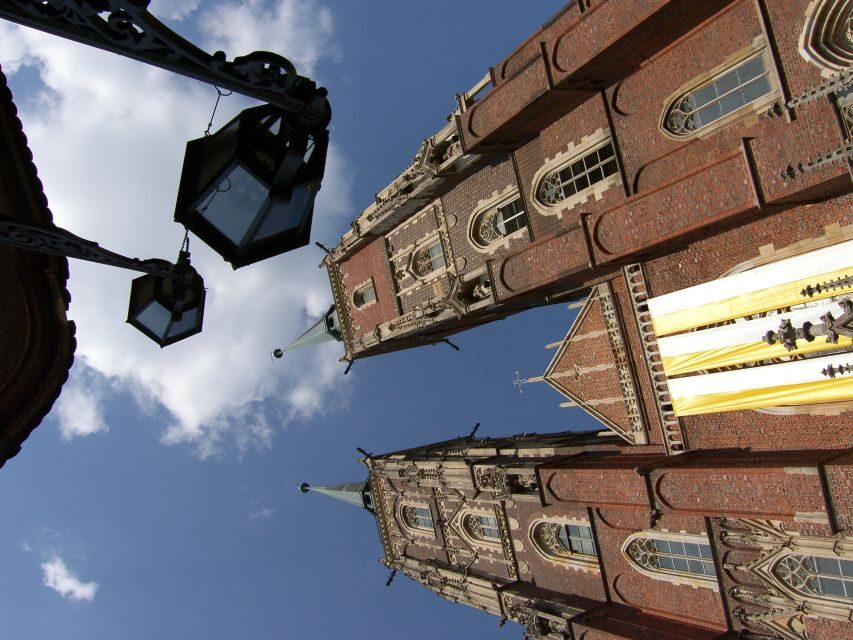 Wroclaw: 2-Hour Tour by Electric Car with a driver-guide - Cathedral Island and St. John the Baptist: The Oder’s Best Frame