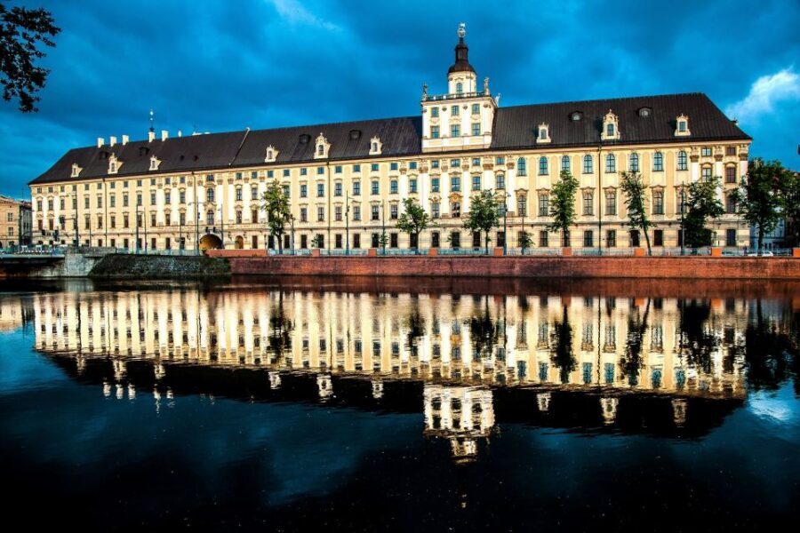 Wroclaw: City of 100 Bridges 4-Hour Private City Tour - Key Things That Make This Wroclaw Tour Worth Your Time
