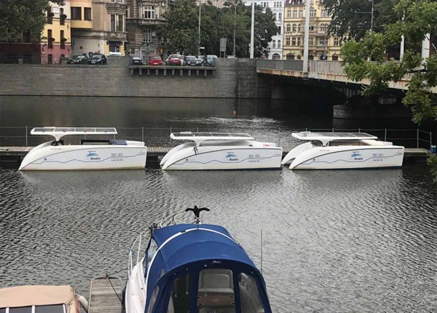Wroclaw: City Walk and Cruise by Luxury Solar Catamaran - Cathedral Island and Sand Island: Matthias Gymnasium, Baroque Garden, Sand Bridge