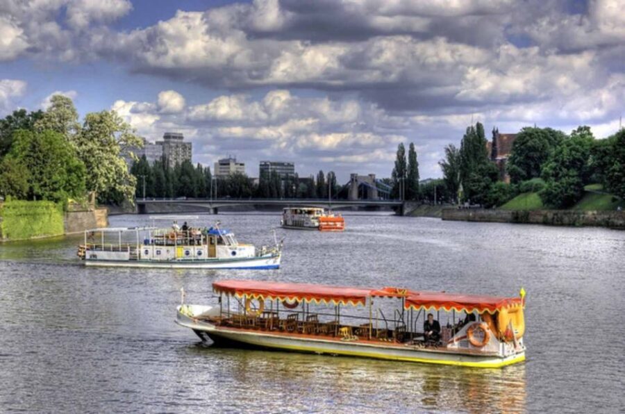 Wrocław: city walk with a professional guide and cruise - Key Things You’ll Notice On This Wrocław Walk + Cruise