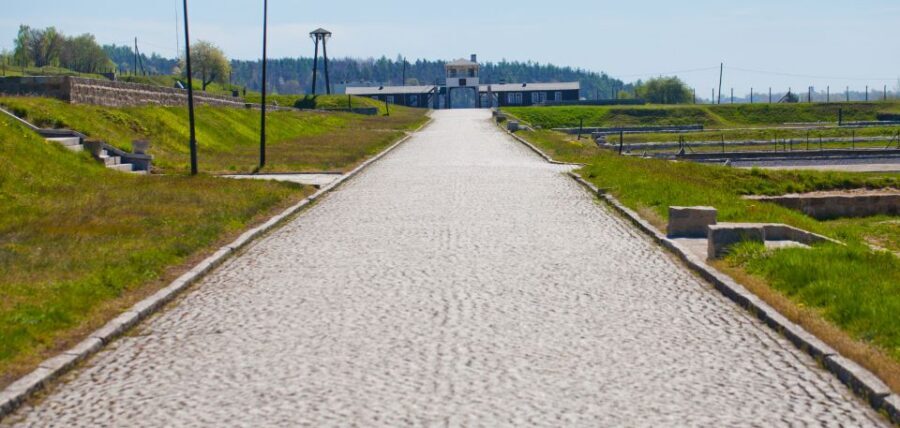 Wroclaw: Day of WW2: Riese, Gross-Rosen, Ksiaz Castle - Should you book this tour?