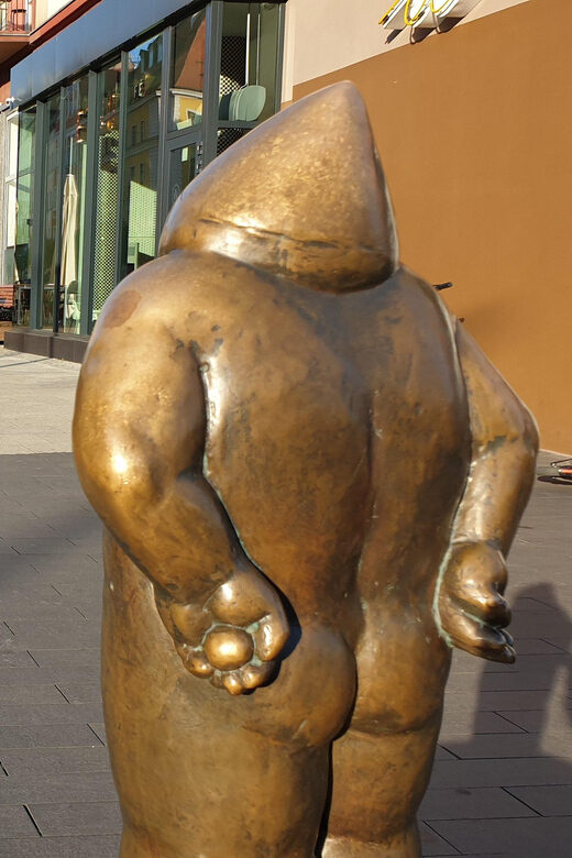 Wrocław: Following the dwarfs'. See the city differently! 2h - Market Square and Plac Solny: getting your bearings fast