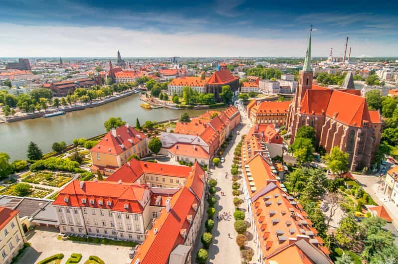 Wroclaw: Guided City Walk in Spanish - Price and logistics: what $24 buys you (and when it’s a great deal)