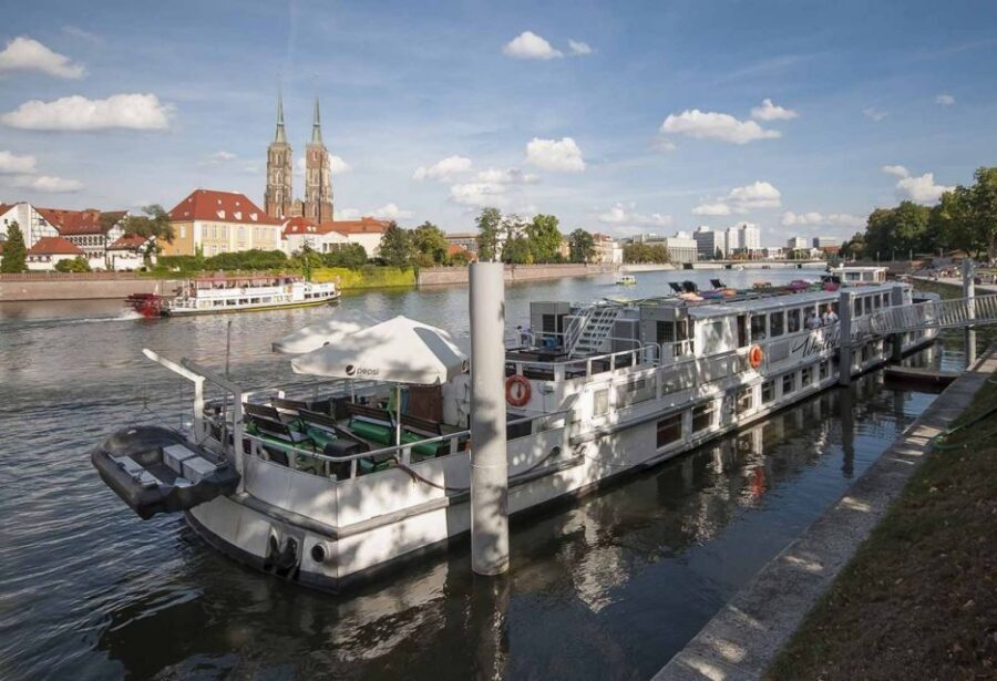Wrocław: Long City Walk and Luxury Ship Cruise (for groups) - FAQ