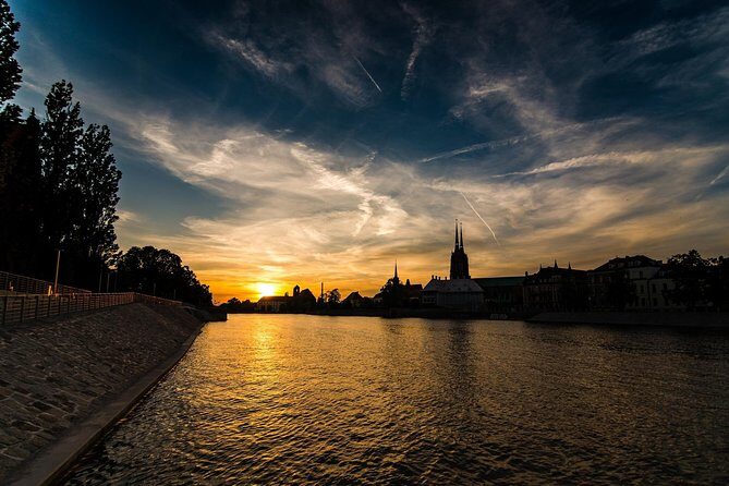 Wroclaw Old Town Highlights Private Walking Tour - Key things to know before you go