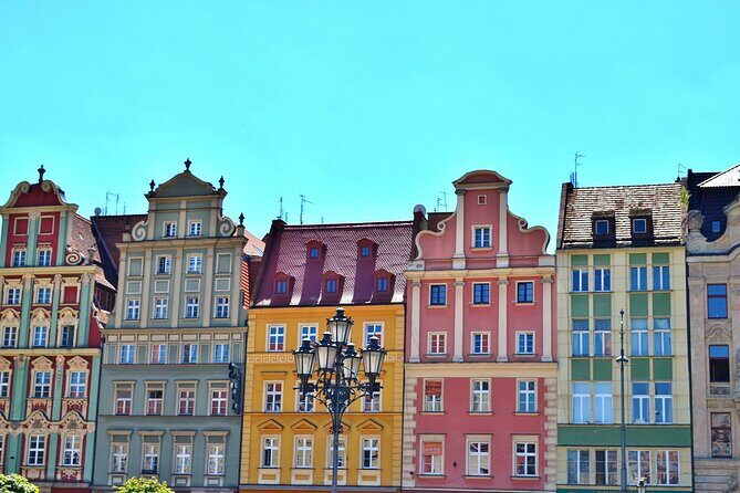 Wroclaw Private Custom Walking Tour With A Guide - Meeting up smoothly: pickup, endings, and timing