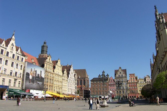 Wroclaw Private Guided Tour SHORT AND PROFESSIONAL. 2 pcs., 1 - 9 pers. - A Short Guided Walk That Still Feels Complete