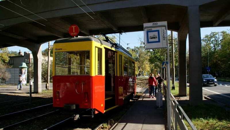 Wroclaw: Private Tour by smal Historic Tram 1,5h 13-16 seats - Ostrów Tumski: quick looks that still feel like a place of its own