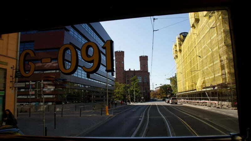 Wroclaw: Private Tour by smal Historic Tram 1,5h 13-16 seats - Centennial Hall (UNESCO): the stop you’ll remember most