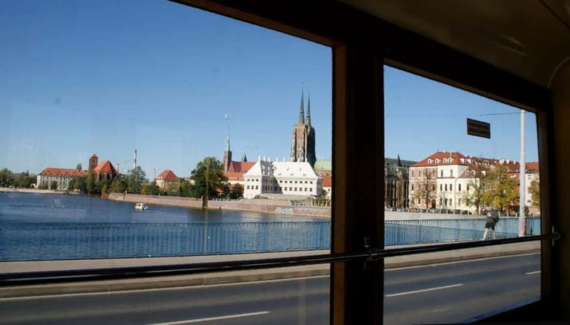 Wroclaw: Private Tour by smal Historic Tram 1,5h 13-16 seats - Price and private-tram value: what you’re really paying for