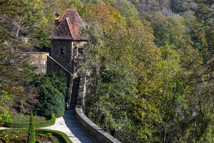 Wroclaw: Project Riese and Ksiaz Castle Private Tour - Książ Castle and the Hochberg family: 400 rooms in 2.5 hours