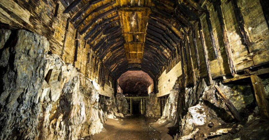 Wroclaw: Project Riese and Ksiaz Castle Private Tour - Project Riese: the WWII underground spaces you’ll actually walk through