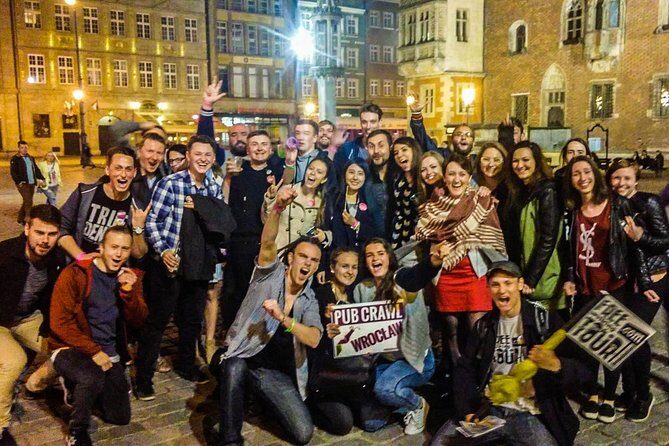 Wroclaw Pub Crawl - Wroclaw at 9:00 pm: what this crawl gets right