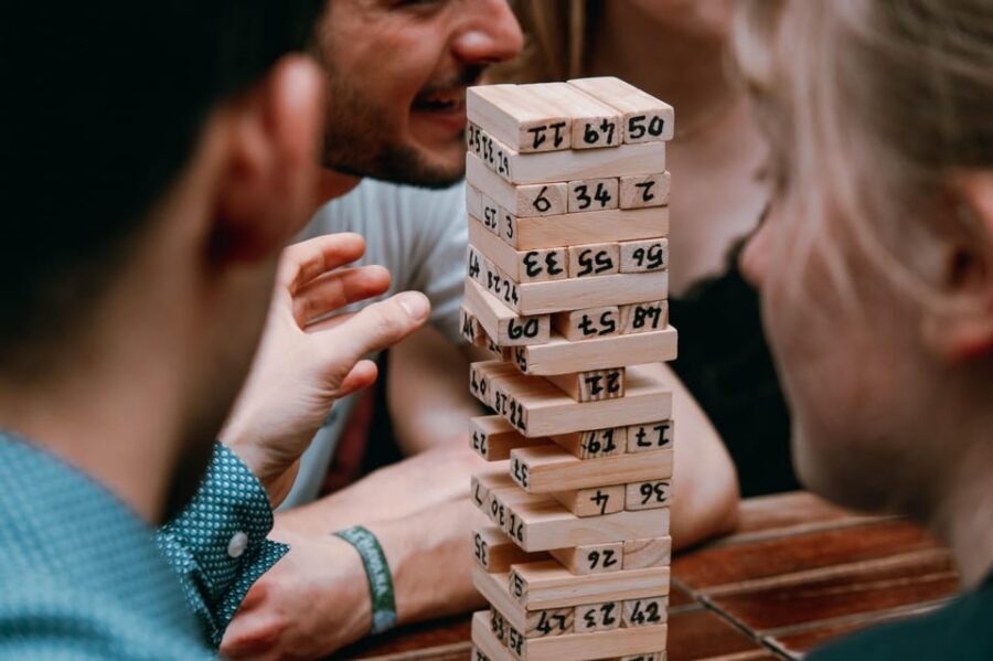 Wroclaw: Pub Crawl with Unlimited Drinks and VIP Club Entry - Logistics that actually matter: meeting point, ID, and timing