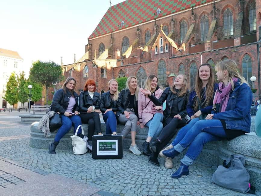 Wroclaw: Spy-Themed Walk & Game with Host - Key things to know before you play
