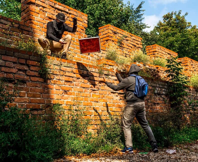 Wroclaw: Spy-Themed Walk & Game with Host - Spy missions without a walking guide: how this game tour really feels