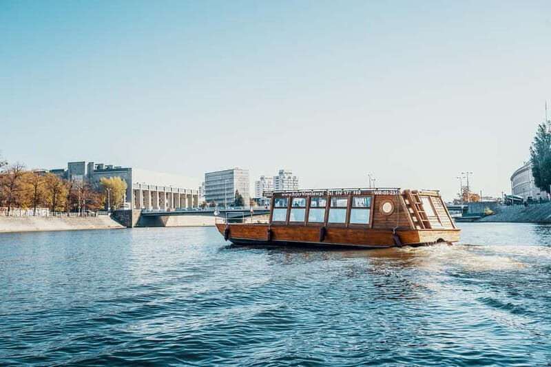 Wroclaw: Ticket for Old Town Boat Cruise - How the Cruise Works: Heading Toward Wrocław Old Town