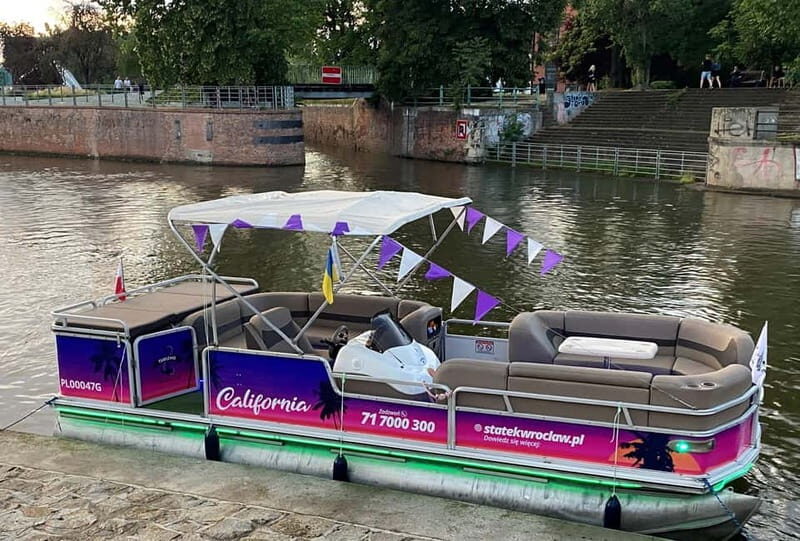 Wroclaw: ticket for Old Town boat cruise by heated ship - Should You Book This Heated Old Town Cruise?