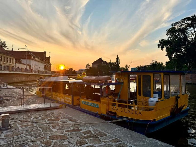Wroclaw: Ticket for Old Town Boat Cruise - A 12-Person, Covered Deck Ride on the Oder