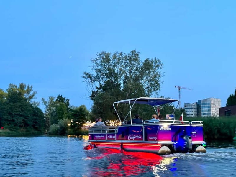 Wroclaw: Ticket for Old Town Christmas Cruise by Heated Ship - Weather and Cancellations: When to Be Flexible