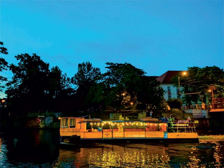 Wroclaw: Ticket for Old Town Christmas Cruise by Heated Ship - Price and Value: Is 20 USD Fair for What You Get?