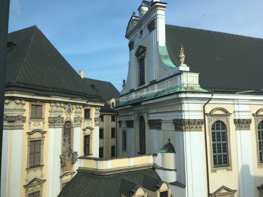 Wrocław University: Tour with Audio Guide & Admission - Meeting at plac Uniwersytecki 11 and finding your group without stress