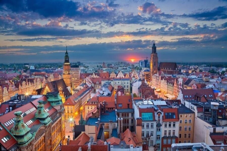 Wroclaw : Walking Custom Tour with a Local Guide - Included vs not included: what to budget during your walk