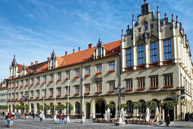 Wroclaw Walking Tour: Explore Top Sights & Hidden Gems - How the 2-Hour Walk Feels (and Why It’s Good Value at $29)
