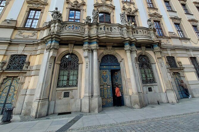 Wrocław’s Old Town: A Self-Guided History Tour - St. Elizabeth’s Church (Garrison Church): Climb for the Views