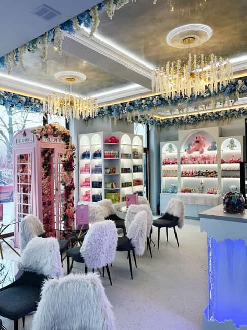Zakopane - Be Happy Museum - entry ticket - Entering Zakopane’s Be Happy Museum Set-Up