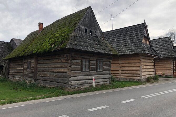 Zakopane full day tour with cable car & thermal baths from Krakow - The cable car/funicular reality: queues and a short ride, not a private view pod