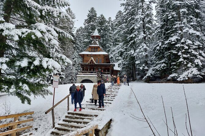 Zakopane Guied Tour: Cable Car, Local Spirits & Thermal Baths - Oscypek and Local Spirits: Why This Tastings Stop Is More Than a Snack Break